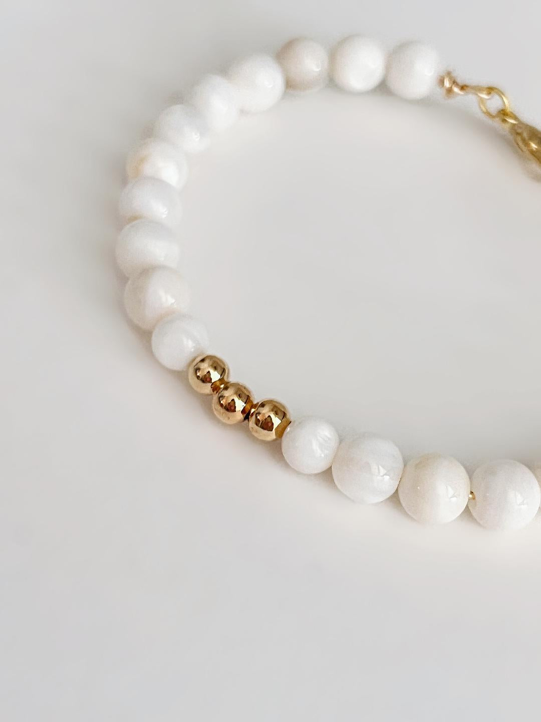 White moonstone beaded bracelet